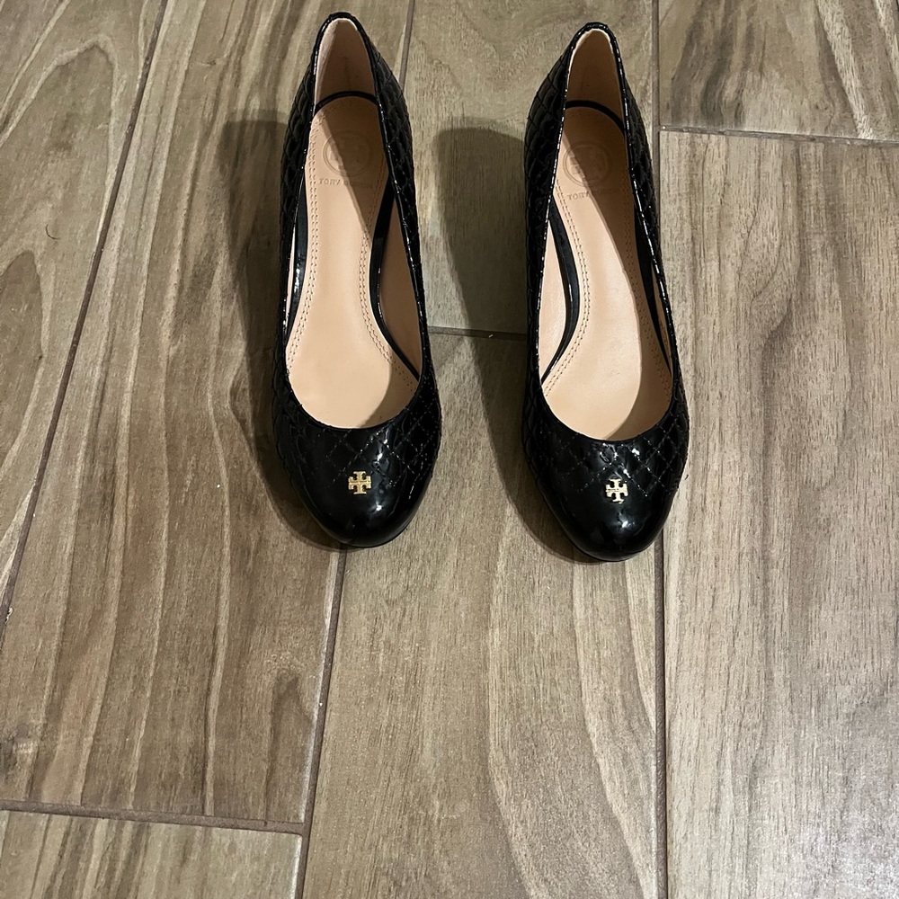 Tory Burch Black Quilted Heels